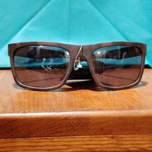 Stylish Brown Sunglasses